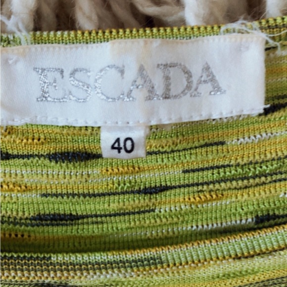 Escada 3/4 Sleeve Knit Boat Neck Blouse Top Green Yellow Size 40 EU - Picture 2 of 4